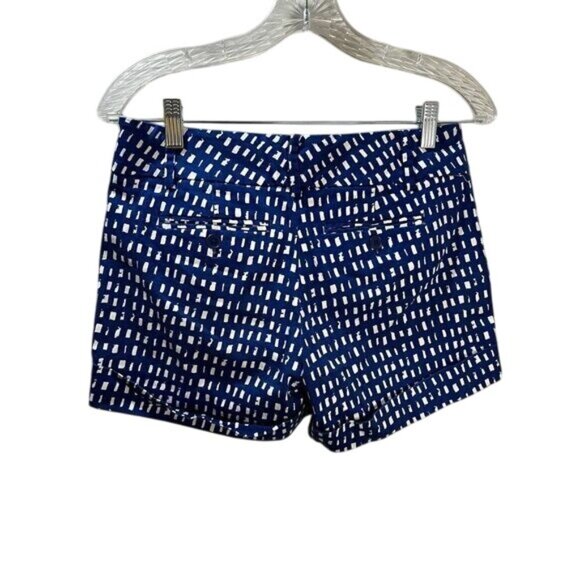 New York & Company Blue Printed Chino Shorts Size 2‎ - Picture 2 of 6